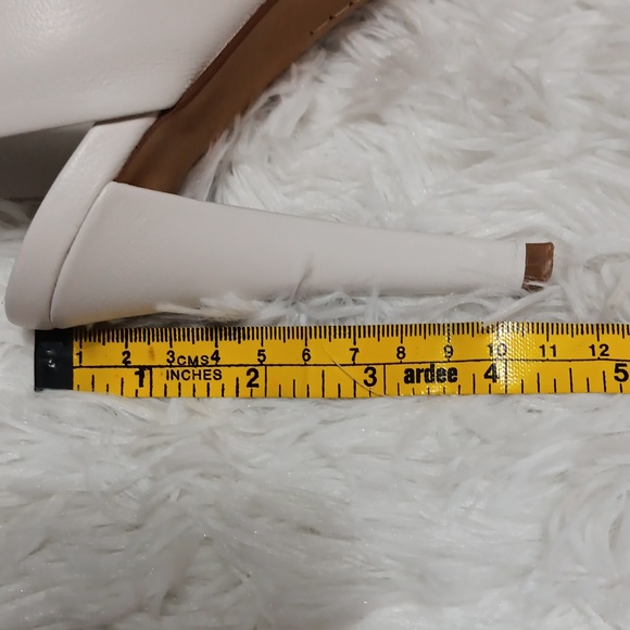 Heels Size 10M by Vince Camuto - Picture 14 of 16